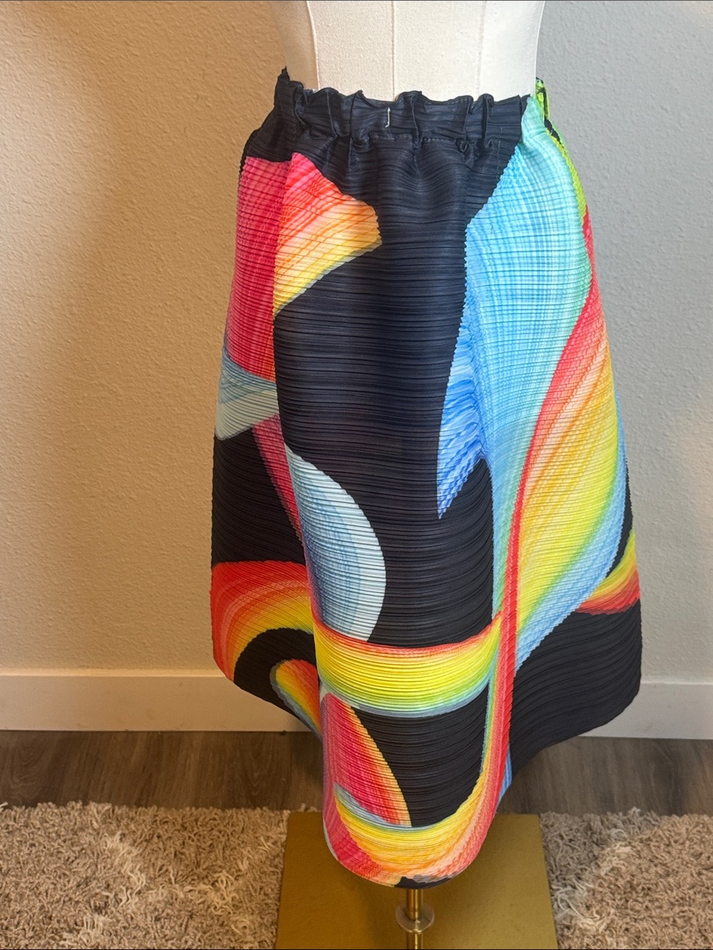 Vanite Couture Pleated Colorful Abstract Full Skirt One Size - Picture 3 of 13
